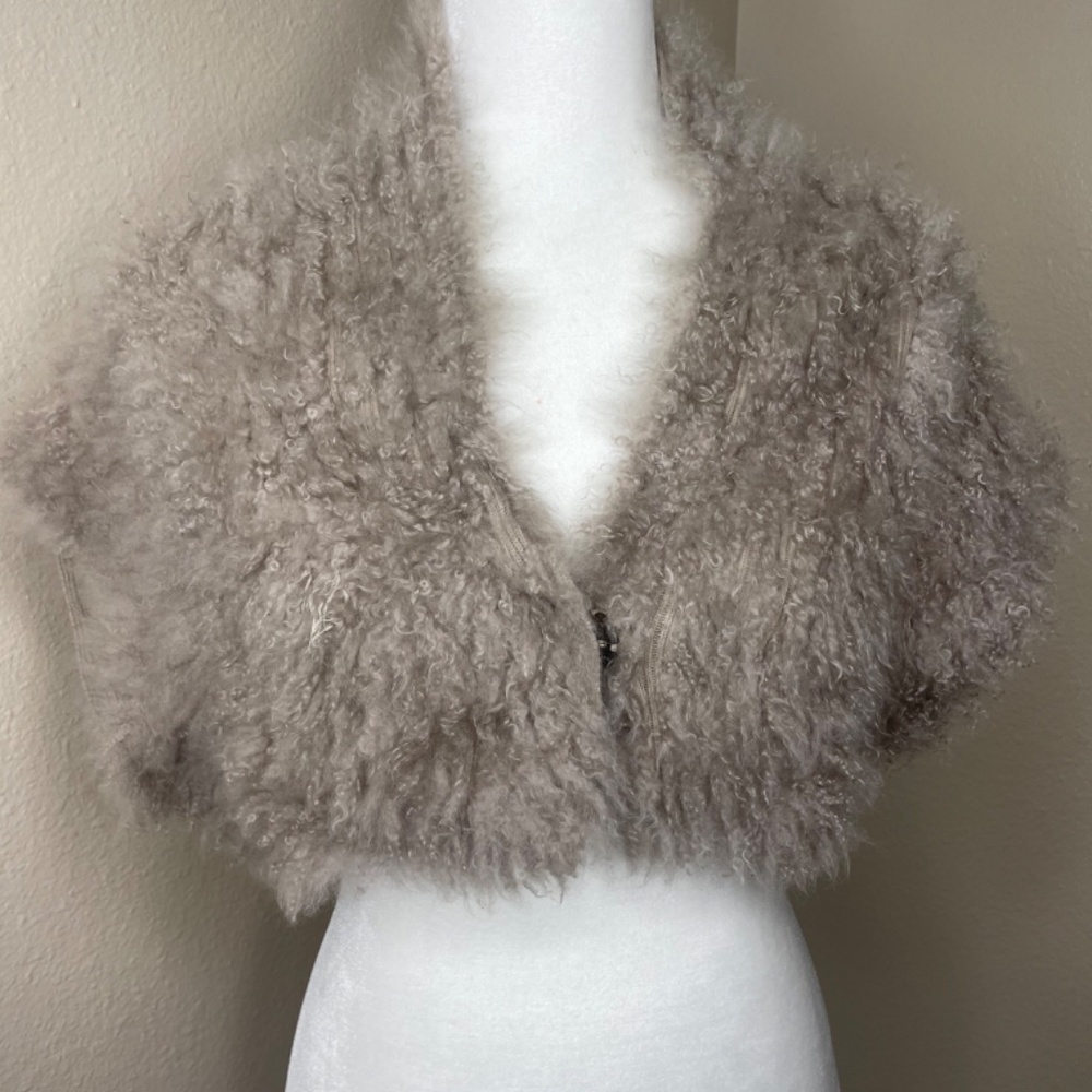 Brunello Cucinelli Cropped Short Sleeve Cashmere Sweater